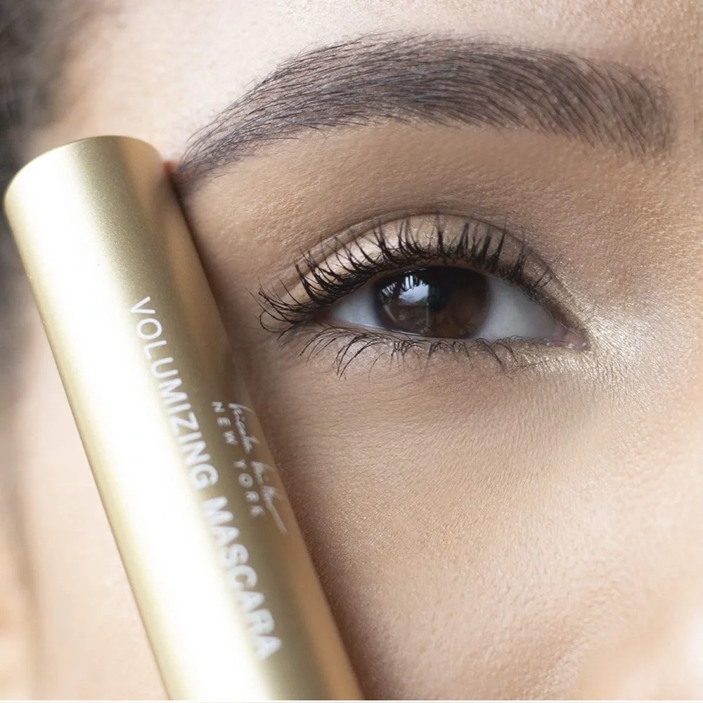 Nicole Miller New York Volumizing and Lengthening Mascara Duo Set.